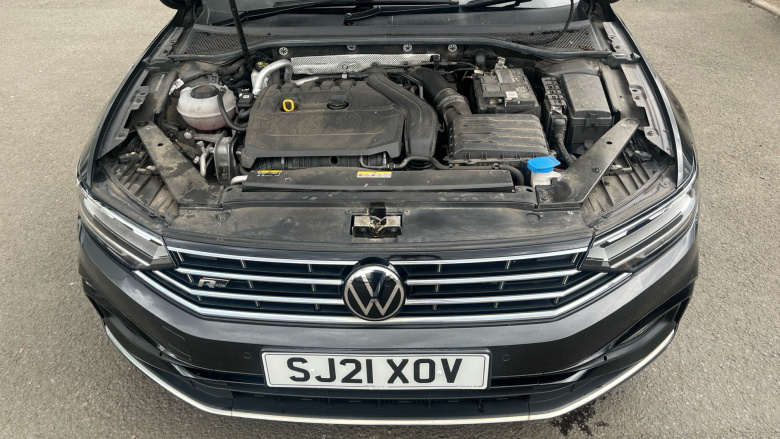 Volkswagen Passat 1.5 TSI EVO R-Line 4dr DSG Petrol Saloon